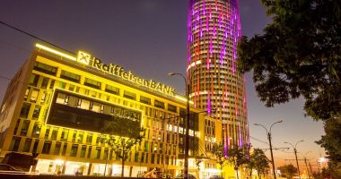 Stire din Actualitate : Raiffeisen întârzie ieşirea de pe piaţa rusă, după ce Austria a apărat legăturile îndelungate cu Moscova