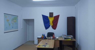 Revoluționarii constănțeni, evacuaţi din sediu. "Ne-au crescut chiria de cinci ori şi nu aveam cum s-o plătim" - 3