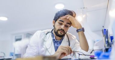 Sesiunea de primăvară a Rezidenţiatului i-a lăsat cu buza umflată. "Solicităm suplimentarea urgentă a locurilor" - 2