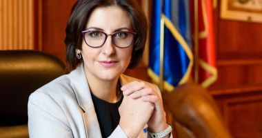 Stire din Politică-Administrație : Deputatul Cristina Rizea propune schimbarea legii pentru consumul de canabis