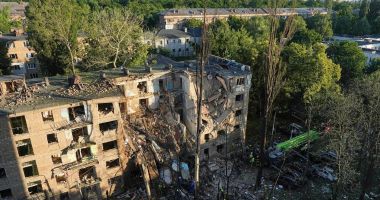 Stire din Actualitate : Un nou atac masiv al Rusiei în cursul nopții. Metroul din Kiev avariat, Polonia a ridicat avioane de la sol