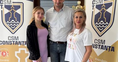 Stire din Sport : Sabrina Voinea s-a întors acasă, la Constanţa. Campioana de la Doha se pregăteşte pentru Europene