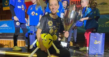 Stire din Sport : Eliza Samara face legea! Constănţeanca a cucerit pentru a patra oară Liga Campionilor la tenis de masă