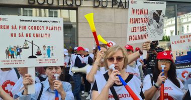Tăierea posturilor vacante revoltă "halatele albe". "Noi nu putem lucra on-line. Îngrijirea se face la patul bolnavului!" - 2