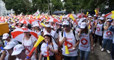 „Sanitas” pregătește cel mai mare protest din ultimii ani. Furie după reducerea sporurilor - 2