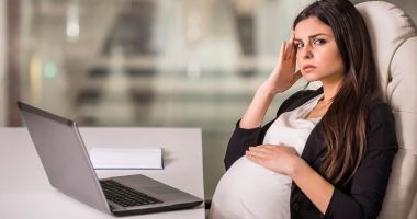 Stire din Sănătate : Atenție, gravide! Simptomatologia hipotiroidismului poate fi înșelătoare