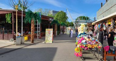 GALERIE FOTO / Satul de Vacanţă, lipsit de muşterii, la început de sezon estival - 4