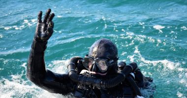 Antrenamente cu muniție și mine reale, pentru scafandrii constănțeni, la „Ariadne 23” - 1