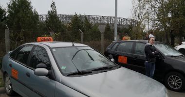 Stire din Eveniment : Schimbări la Serviciul Permise și Înmatriculări, pentru a scăpa de aglomerație