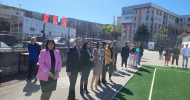Simbolurile orașului, pe școlile constănțene! Alte 10 unități vor beneficia de picturi murale - 3
