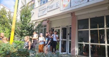 Scandal uriaș la Școala 39. IȘJ declară ilegal ce promite directoarea părinților - 3