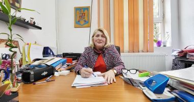 Şcoala Generală "Mihail Koiciu" se degradează văzând cu ochii. "Din cauza aspectului clădirii, pierdem copii" - 6