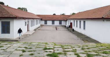 După cinci decenii de la înfiinţare, Şcoala nr. 14 din Palazu Mare va fi reabilitată - 2