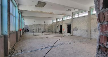 Clopoțelul va suna printre schele? Reabilitările școlilor din Constanța lasă elevii fără clase și părinții fără răbdare - 10