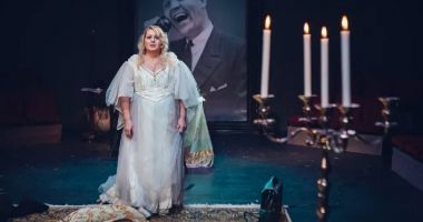 Stire din Cultură-Educație : ”Menajeria de sticlă” și ”Gertrude”, spectacolele de la finalul primei săptămâni SEAS 2025