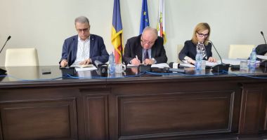 Stire din Politică-Administrație : Aleşii locali vor decide dacă unele clădiri din municipiul Constanţa intră în reabilitare