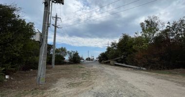 Locuitorii din Costinești au ajuns la capătul răbdării din cauza sensului giratoriu de la intrarea în localitate - 4