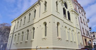 Stire din Social : Renaște spectaculos un alt simbol al Constanței. Sinagoga Mare, aproape de finalul restaurării