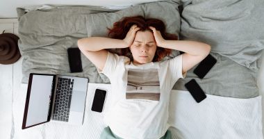 Stire din Sănătate : Simptomele sindromului premenstrual sunt diferite de la o persoană la alta