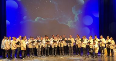 Stire din Cultură-Educație : A treia ediție a Concertului de colinde „Lu’Mina-n dar” readună constănțenii în Sala Club SNC