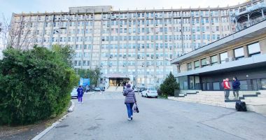 Stire din Social : Momentul zero pentru Sănătatea constănţeană? "M-am îngrozit. Ne putem trezi cu tavanul în cap peste bolnavi"