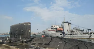 Incompetență, neputință, inutilitate? Submarinul „Delfinul” lâncezește de 30 de ani la cheu - 2