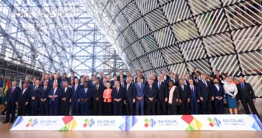 Stire din Actualitate : Summitul UE-CELAC a fost marcat de divergenţele privind Rusia