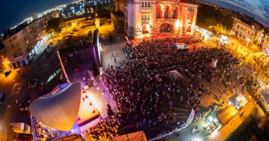 Stire din Cultură-Educație : Sunscreen Film & Arts Festival 2025 – filme noi, proiecții în aer liber, intrarea gratuită