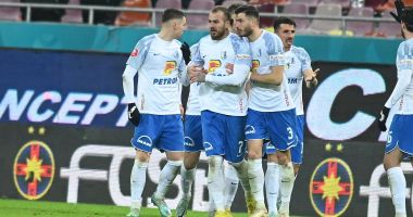 Stire din Sport : Fotbal pasionant la finalul Superligii. Trei echipe se luptă pentru titlul de campioană