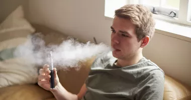 Stire din Sănătate : Tabagismul cronic. Cum afectează corpul, mintea și viața de zi cu zi