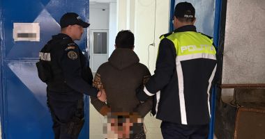 Stire din Eveniment : Justiție fără milă. Va face pușcărie după ce a furat 2 lei de la un copil