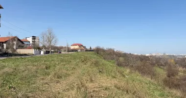 Stire din Social : Undă verde pentru blocul de pe taluz! Opoziția vecinilor din Poarta 6 nu a oprit proiectul