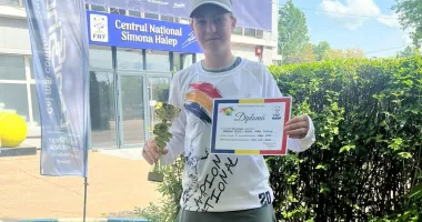 Stire din Sport : Tenismena Katerina Petre, campioană în proba de dublu la Naționalele de juniori