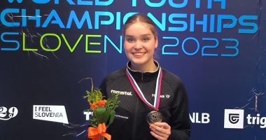 Stire din Sport : Constănţeanca Elena Zaharia a făcut istorie la Mondialul de tenis de masă pentru juniori