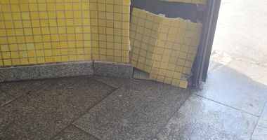Toaletele de 50.000 euro din Parcul Arheologic, transformate în adăposturi. „Oameni dezbrăcați, care trag pe nas” - 3