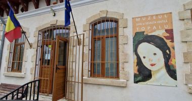 Porţia de cultură din weekend: Muzeul unicat "Dinu și Sevasta Vintilă" Topalu - 3