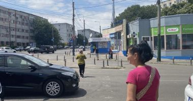 Stire din Social : Haos pe străzile din Constanța! Zeci de pietoni își pun viața în pericol zilnic. „Am prioritate”