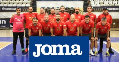 Stire din Sport : Meciuri spectaculoase la fotbal de sală, în cadrul competiției „Trofeul Constanţei”