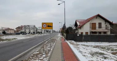 Stire din Social : Trotuar finalizat la 2 Mai! „În țara noastră trebuie să moară cineva ca să se dea drumul la lucrări”