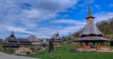 Stire din Economie : Din Maramureş, în Delta Dunării! Cât achită constănţenii pentru o mini-vacanţă de Paşte