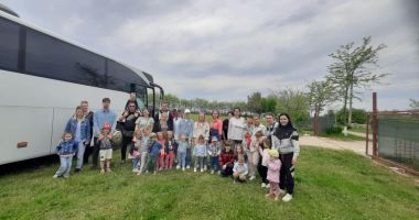 Stire din Social : Au plecat din calea războiului și au deschis o grădiniță la Constanța. Alexandra și Roman își dedică timpul comunității ucrainene