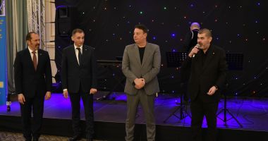 Stire din Politică-Administrație : Peste 700 de participanți la iftarul oferit de Uniunea Democrată a Tătarilor Turco-Musulmani din România