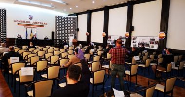 Stire din Politică-Administrație : Dispute pe Programul Rabla de la Constanța! Cum au votat aleșii locali proiectul