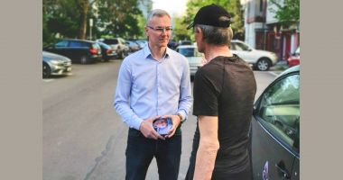 Stire din Politică-Administrație : Stelian Ion, candidat la Primăria Constanţa, întâlniri cu cetăţenii. "Este nevoie de o schimbare"