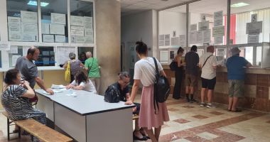 Stire din Social : Disperați să iasă mai repede la pensie, constănțenii cumpără vechime cu anii