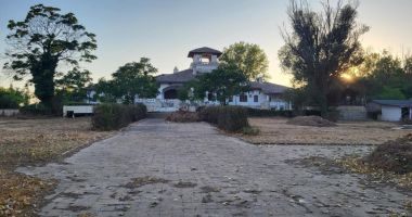 Un nou termen pentru reabilitarea Vilei Regina Maria din staţiunea Mamaia. Guvernul a dat undă verde investiţiei - 2