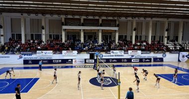 Stire din Sport : Duel pierdut la fileu! CSM Constanța, învinsă acasă de Dinamo București