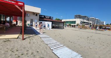 Coșmarul turiștilor pe litoralul românesc. Algele și lipsa toaletelor, eternele probleme ale verii - 3