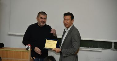 Stire din Cultură-Educație : Sărbătoarea Etniei Tătare din România, sub semnul incursiunii în istorie