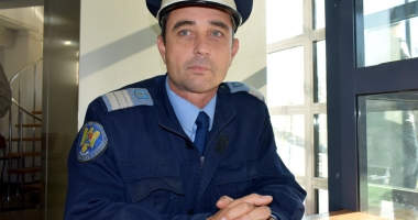 Cum l-au convins jandarmii pe Moș Crăciun să-l viziteze pe micuțul Andrei - 4